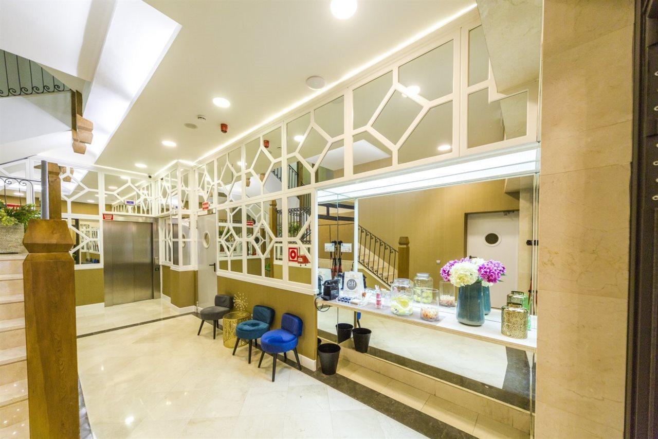 Lh Gran Via Selection Apartman Madrid Kültér fotó