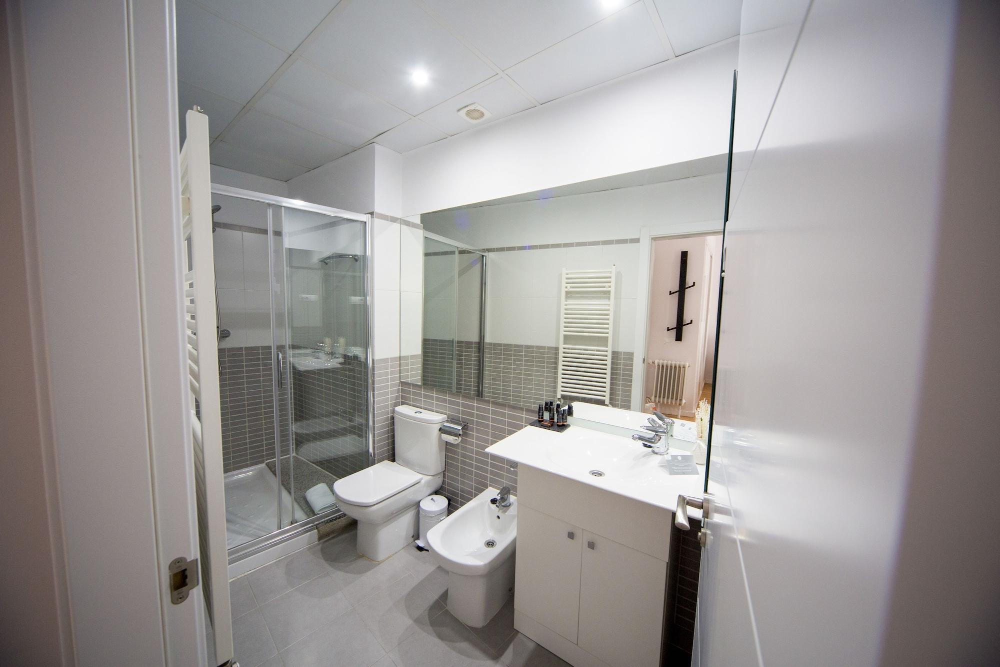 Lh Gran Via Selection Apartman Madrid Kültér fotó