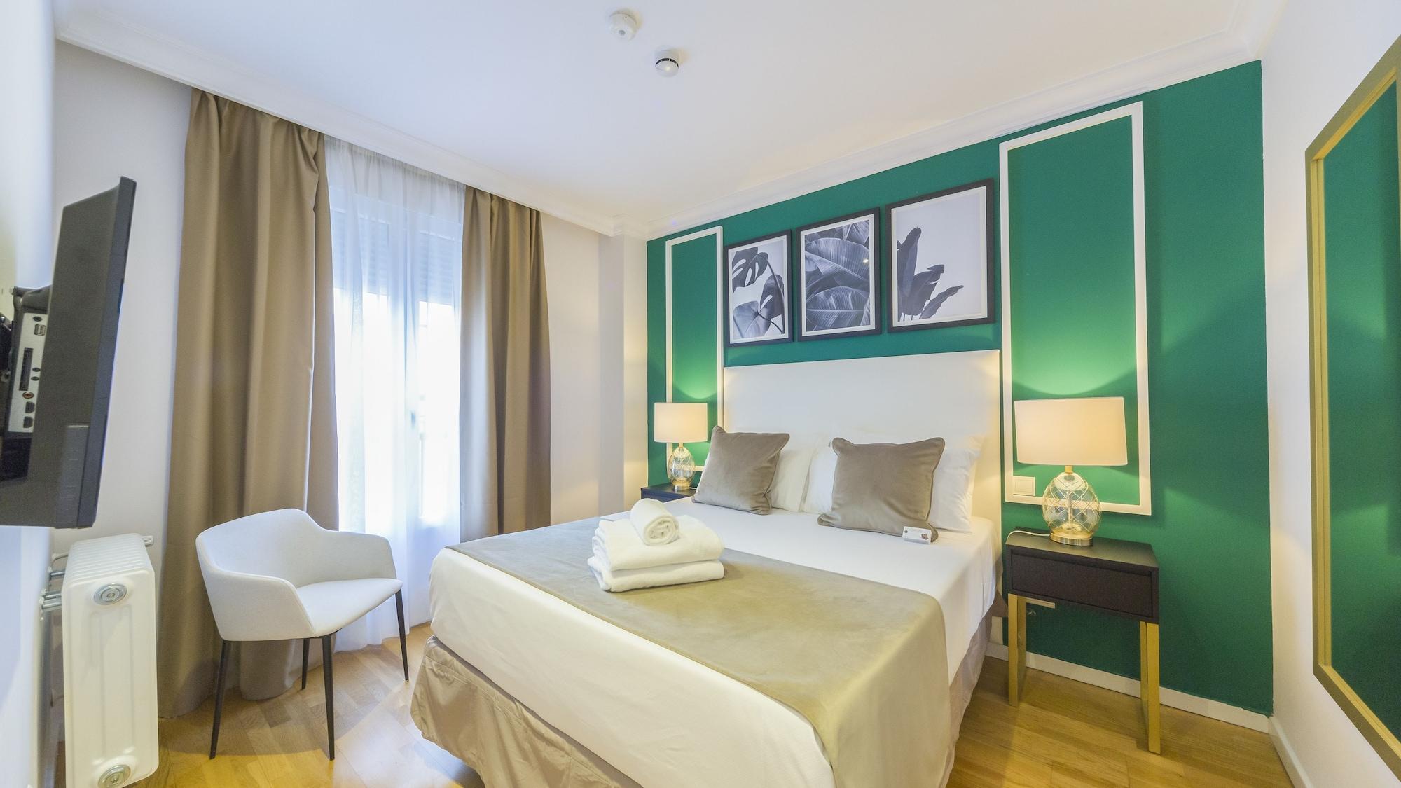 Lh Gran Via Selection Apartman Madrid Kültér fotó