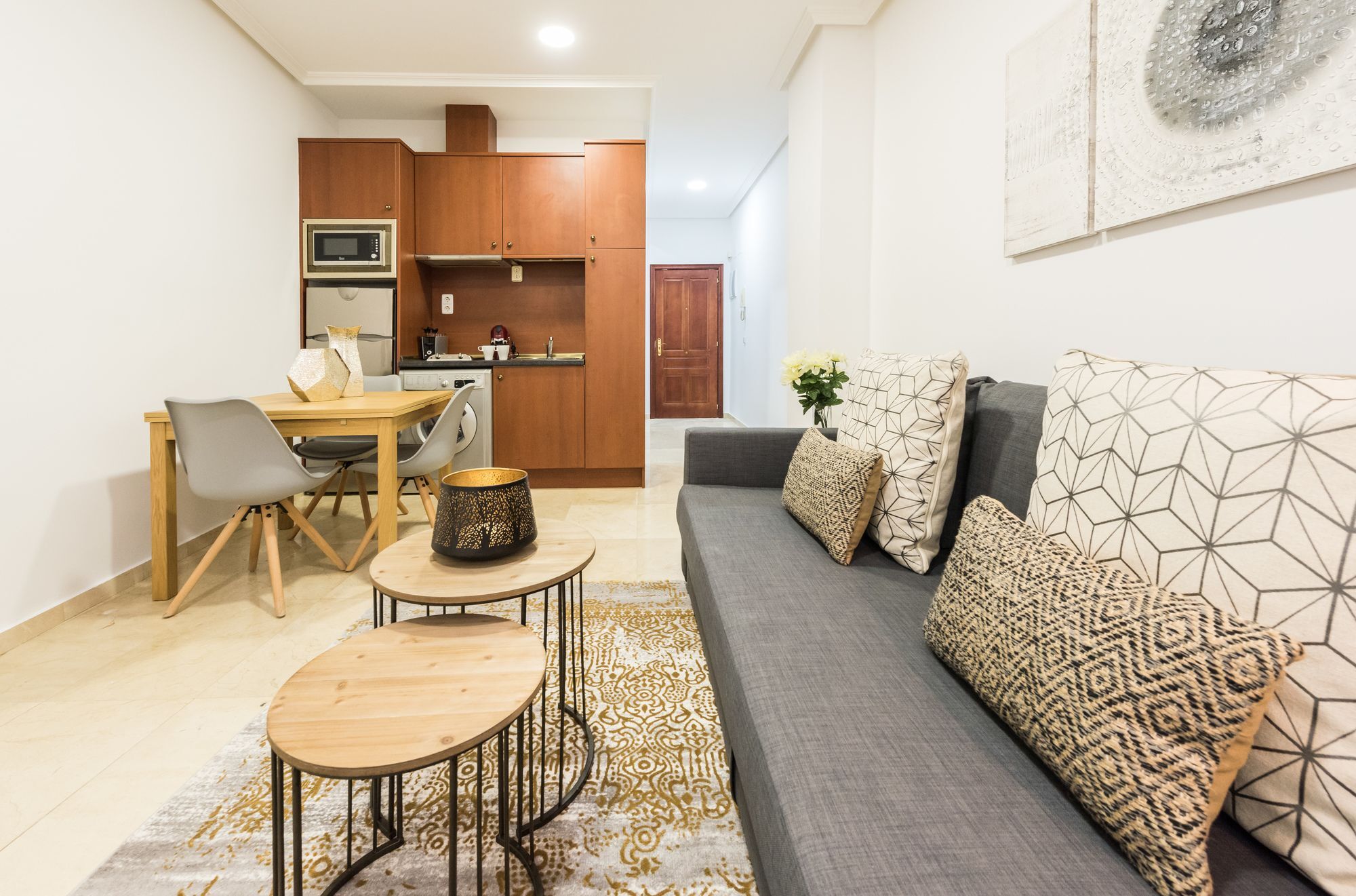 Lh Gran Via Selection Apartman Madrid Kültér fotó